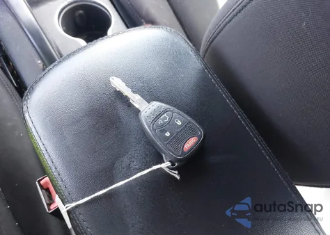 2014 Chrysler 200 Touring из США, поврежденный, VIN 1C3CCBBG7EN172664